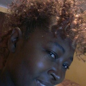 Meet your Posher, Sonya