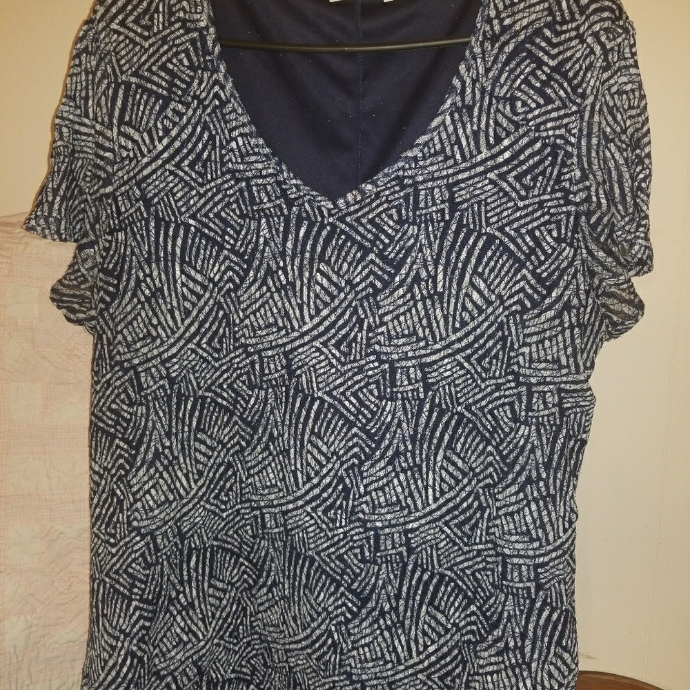 DONATED Flowy Cato top