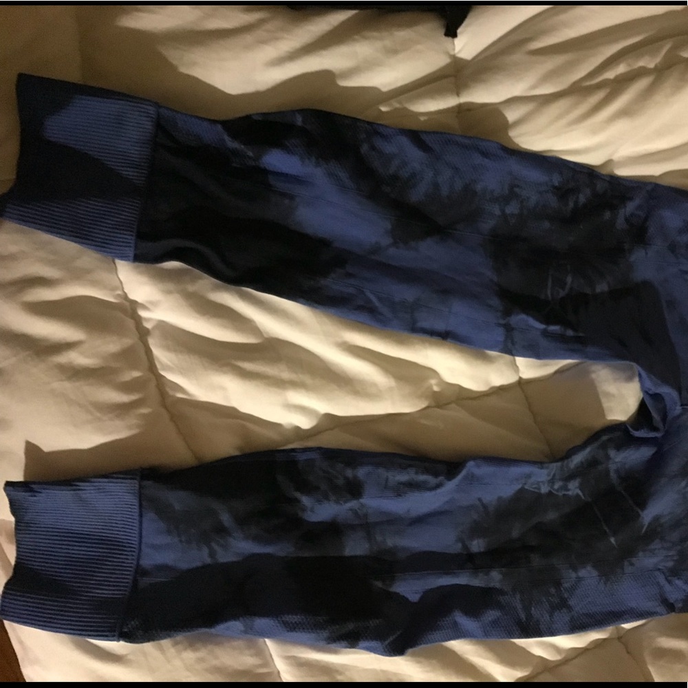 Lululemon pants
