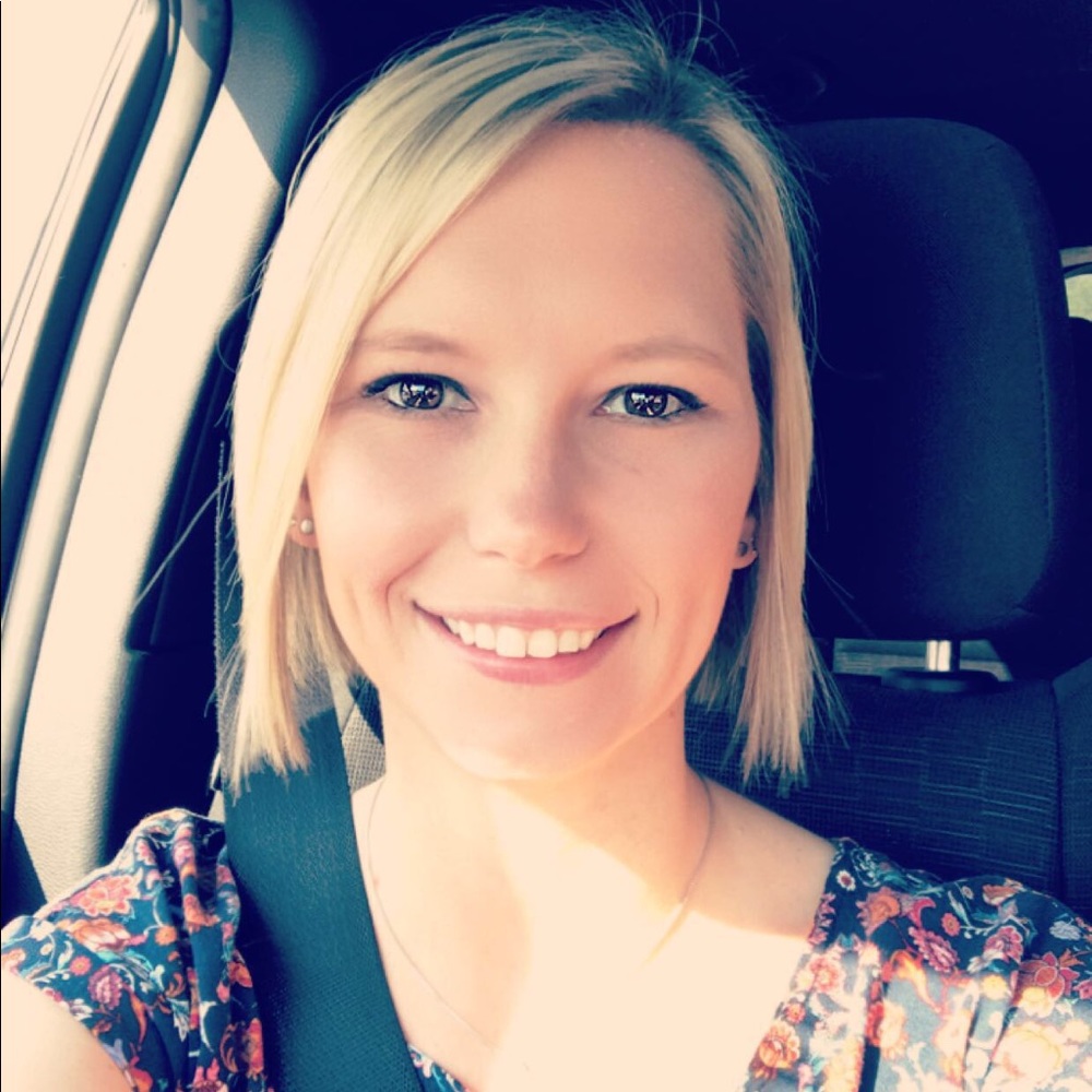 Meet your Posher, Jennifer