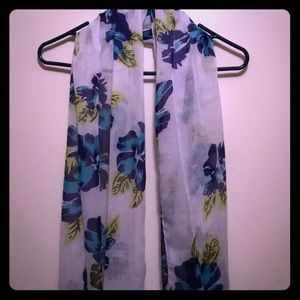 Spring light weight scarf 🧣