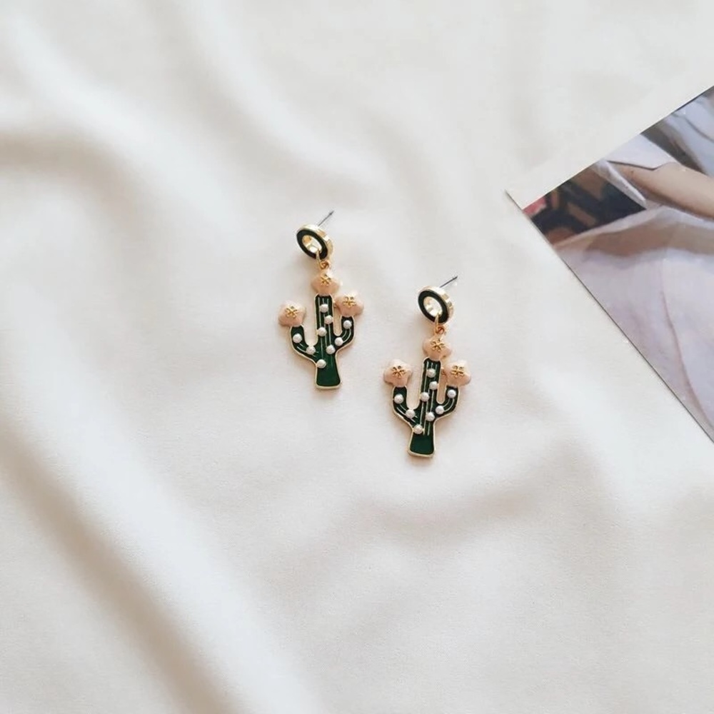 Cactus cute earring