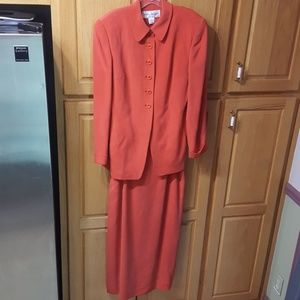 Rena Rowan Size 8 Suit