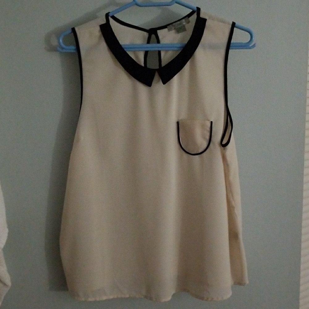 Sleeveless top