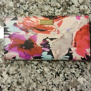 Kate Spade Blurry Floral Wallet
