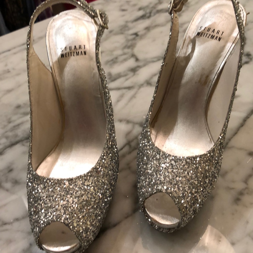 Shoes - Picture 4 of 4