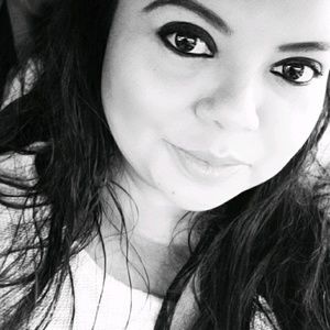 Meet your Posher, Juana