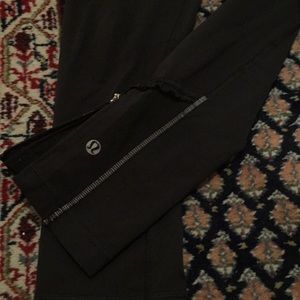 Lululemon crops FINAL PRICE