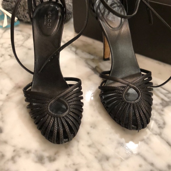 Gucci - Picture 2 of 5