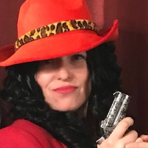 Meet your Posher, Lisa