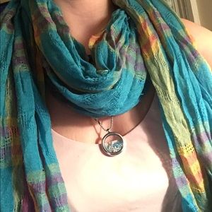 Multicolor scarf