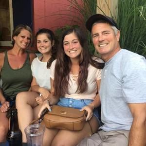 Meet your Posher, Lori