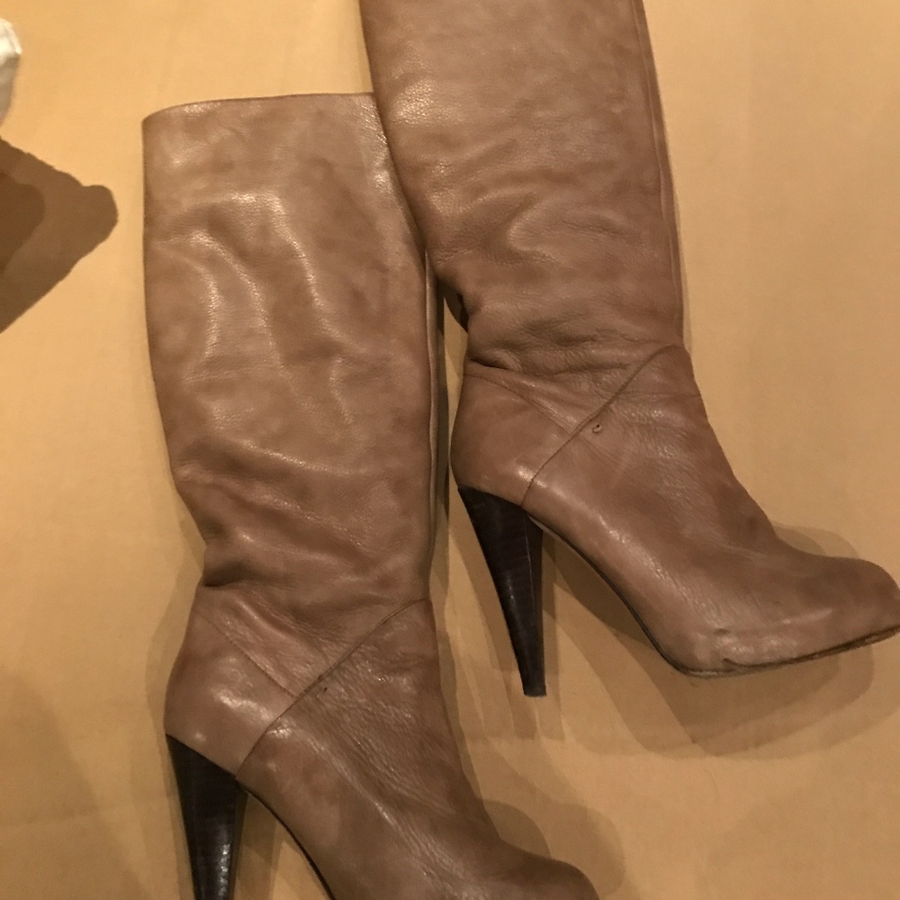 Dolce Vita Tan Taupe Heel Boots 6 - Picture 7 of 7