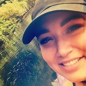 Meet your Posher, Casey