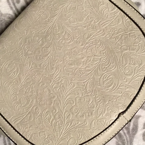 Beautiful worn once grey purse - Picture 3 of 7