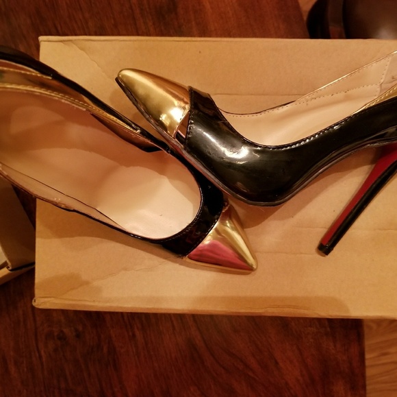 RED SOLE HEELS/STILETTOS - Picture 4 of 8