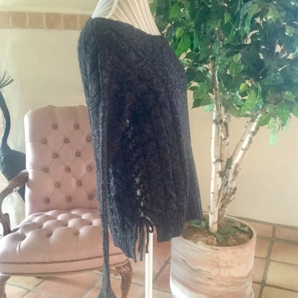 Lace Up, Back Detailed Knit Sweater Silver Jeans - Picture 5 of 6