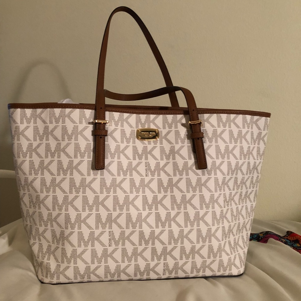 NWT Michael Kors Jet Set Large Carryall Tote