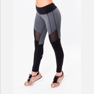 Iron Lily Vanquish Leggings