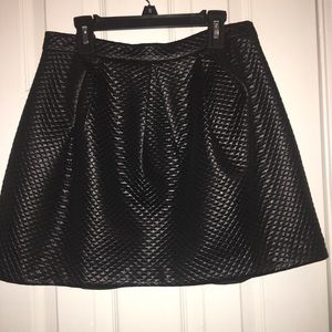 Women’s Skirt