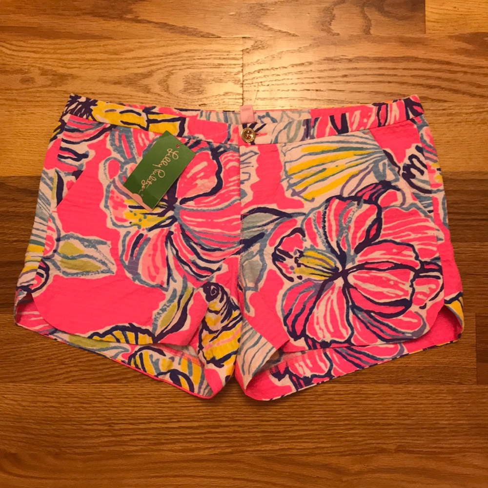 *LOWEST* NWT Lilly Pulitzer shorts!!! Size 6