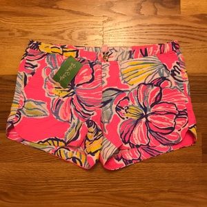 *LOWEST* NWT Lilly Pulitzer shorts!!! Size 6