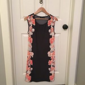 Gray & coral flower print shift dress
