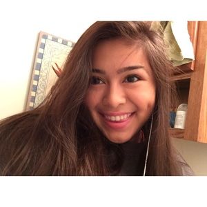 Meet your Posher, Mabely