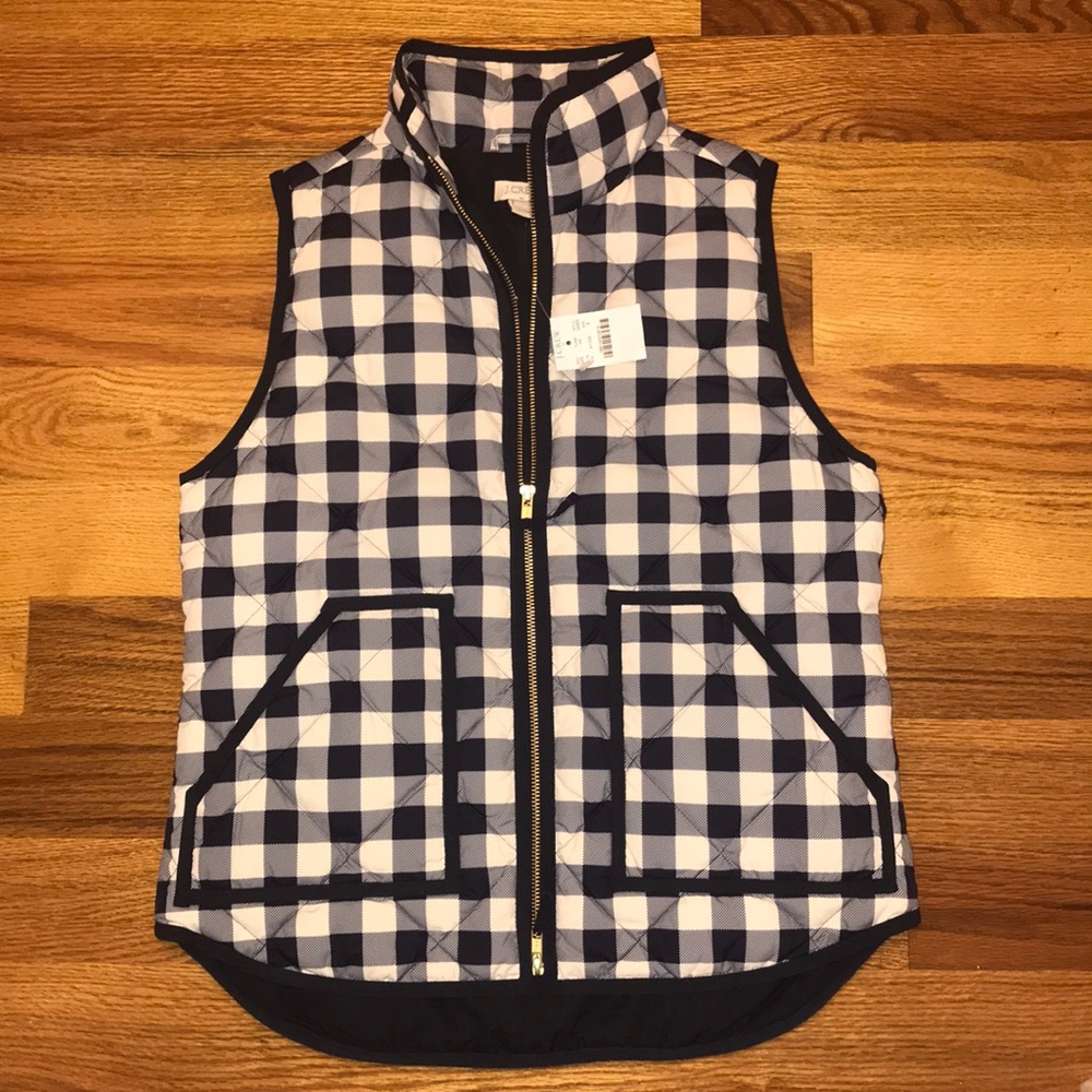 NWT J. Crew navy and cream vest size S