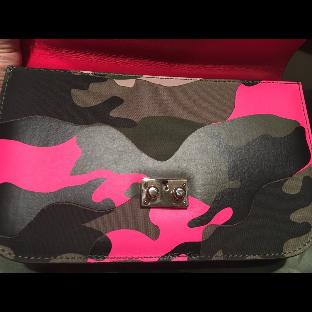 Valentino Rockstud leather shoulder bag - Picture 6 of 8