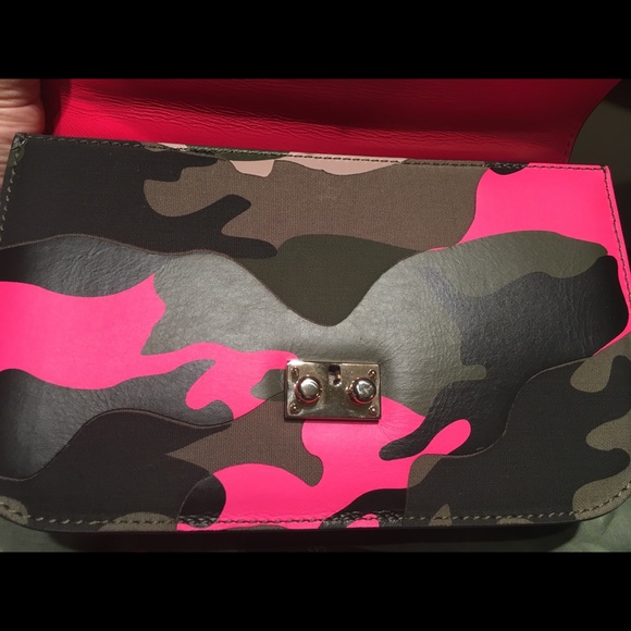 Valentino Rockstud leather shoulder bag - Picture 6 of 8