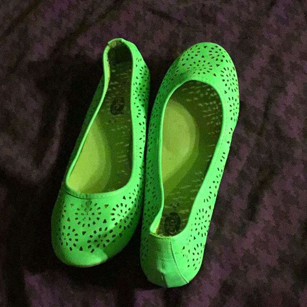 Flats (teal)