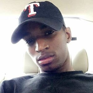 Meet your Posher, Darrontae