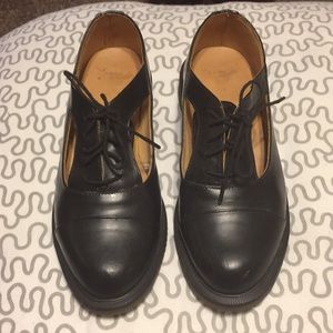 ⚡️✨Black Dr. Martens Carrigan Shoes✨⚡️