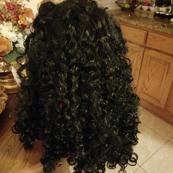 Used Curly Beauty Lacefront 22-24 inches