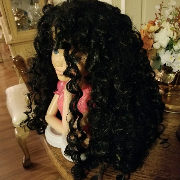 Used Curly Beauty Lacefront 22-24 inches main image 5