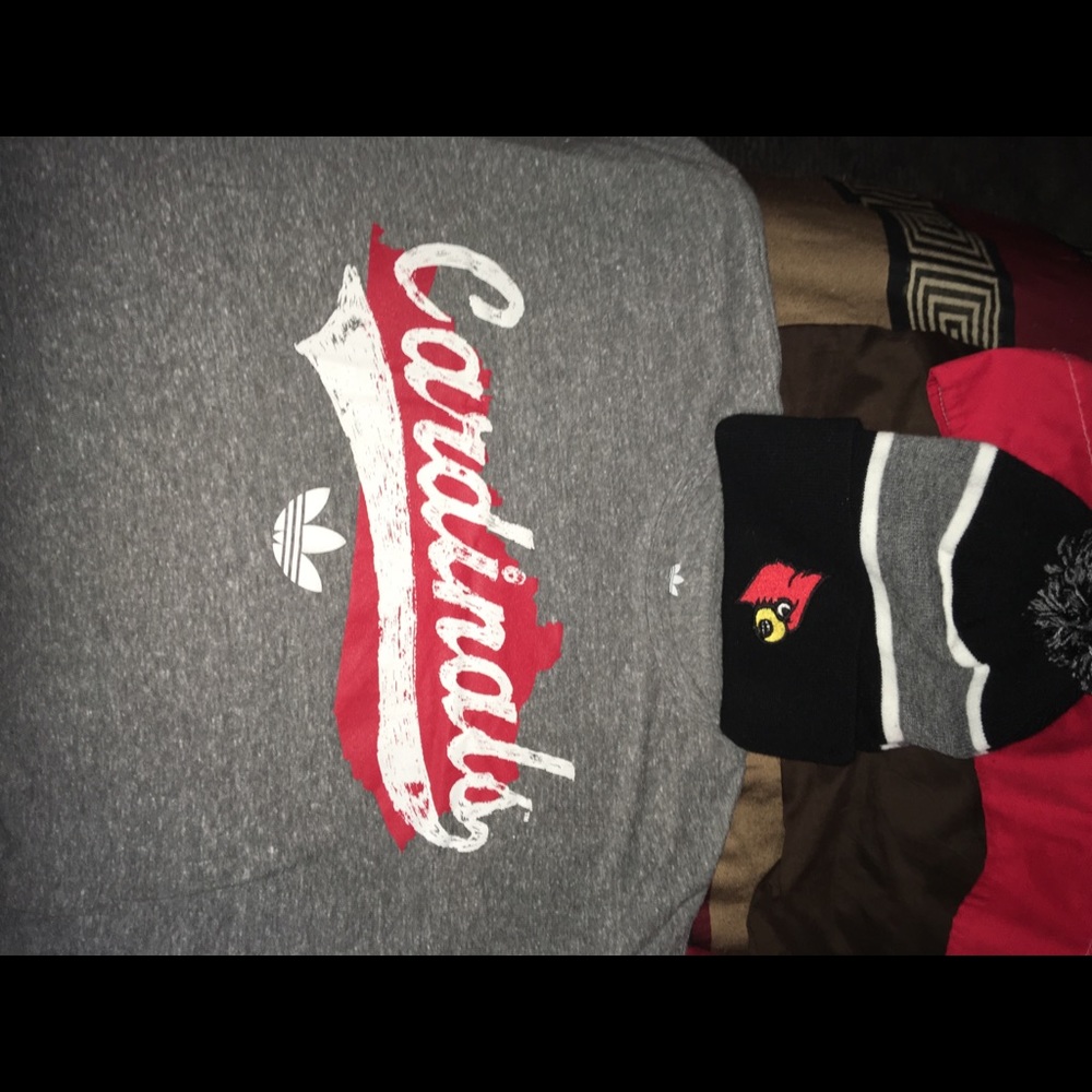 U of L Adidas Grey Mens large T shirt