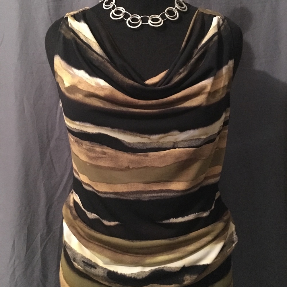 Gathered Scoop V-Neck/Back Tank