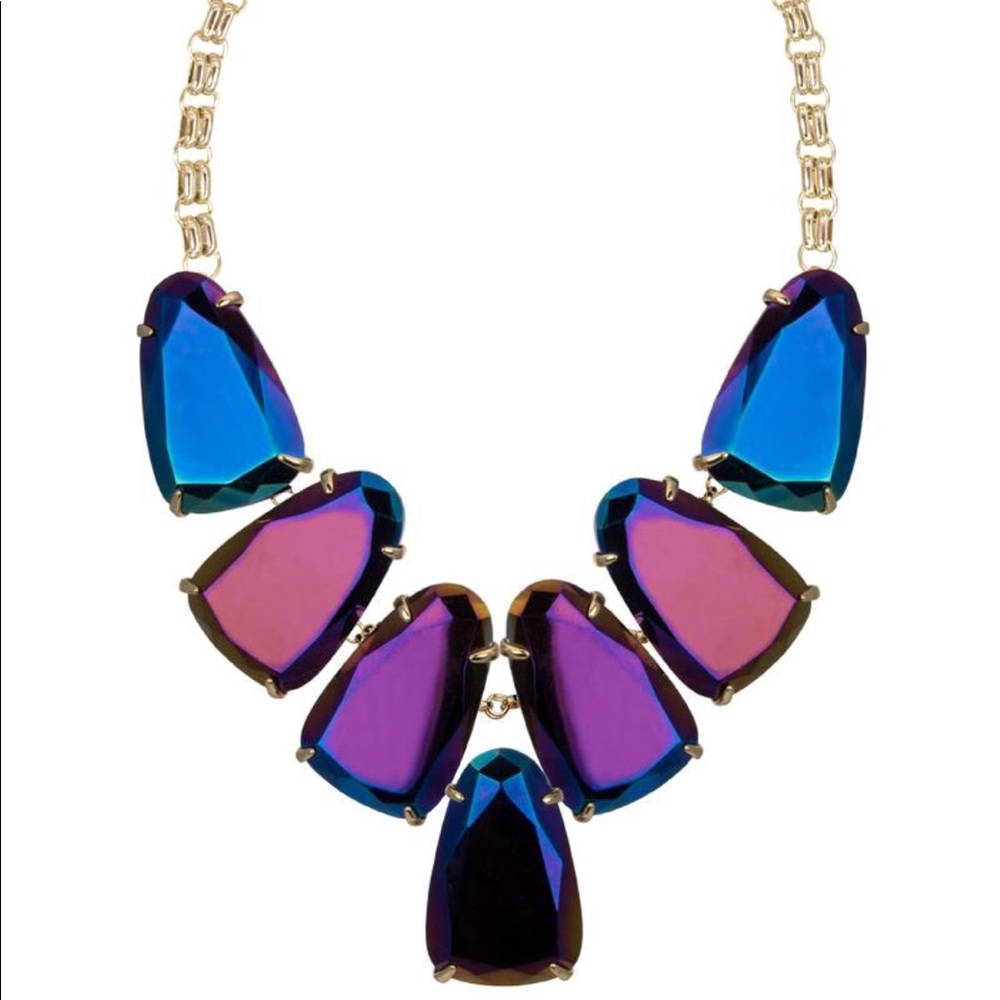 SOLD Kendra Scott black iridescent Harlow necklace