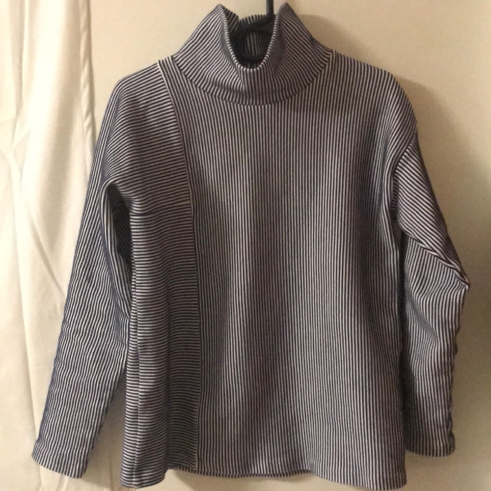 COS OVERSIZED SWEATERSHIRT