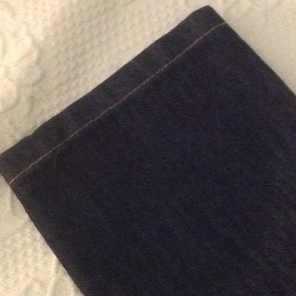 PD&C Jeans 2 pair - Picture 7 of 7