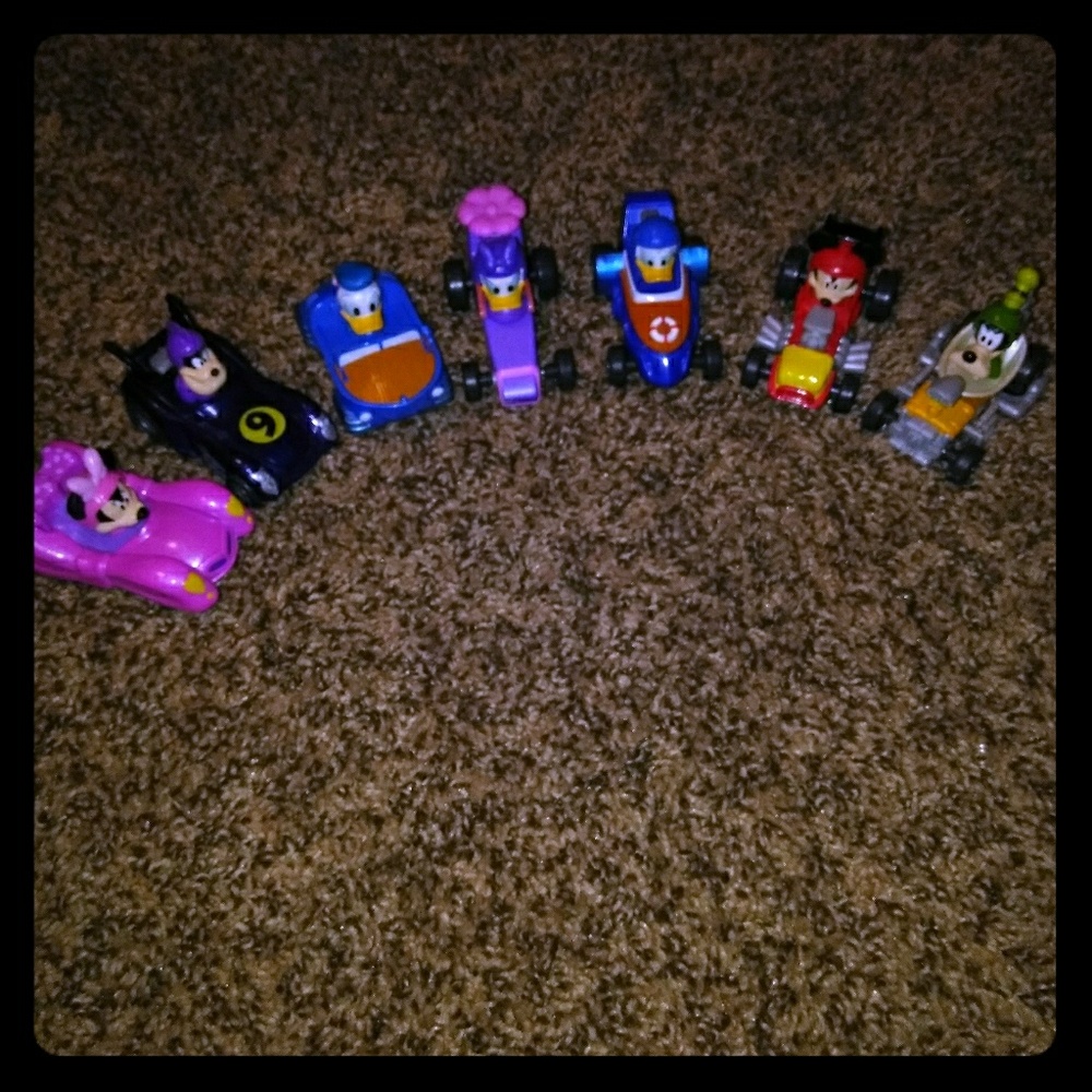 MICKEY MOUSE & FRIENDS CAR LOT OF 7