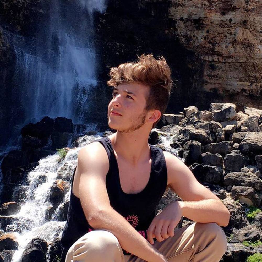 Meet your Posher, Bradin