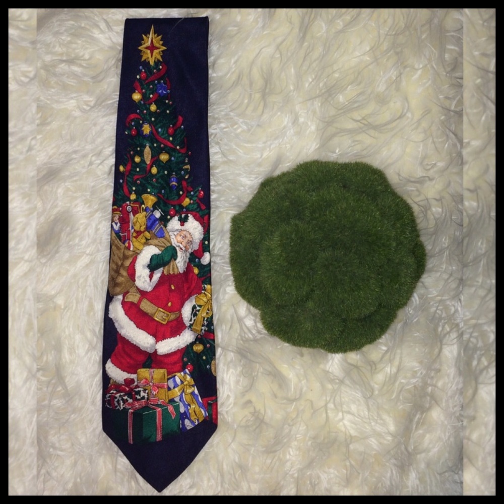 Christmas Neck Ties - Picture 4 of 6