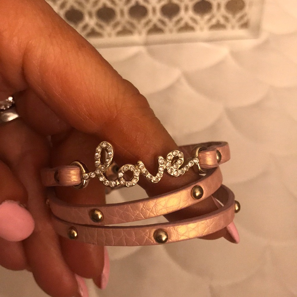 Love bracelet •wrap around