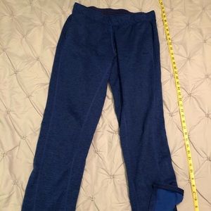 NIKE Therma fit sweat pants SO nice and warm