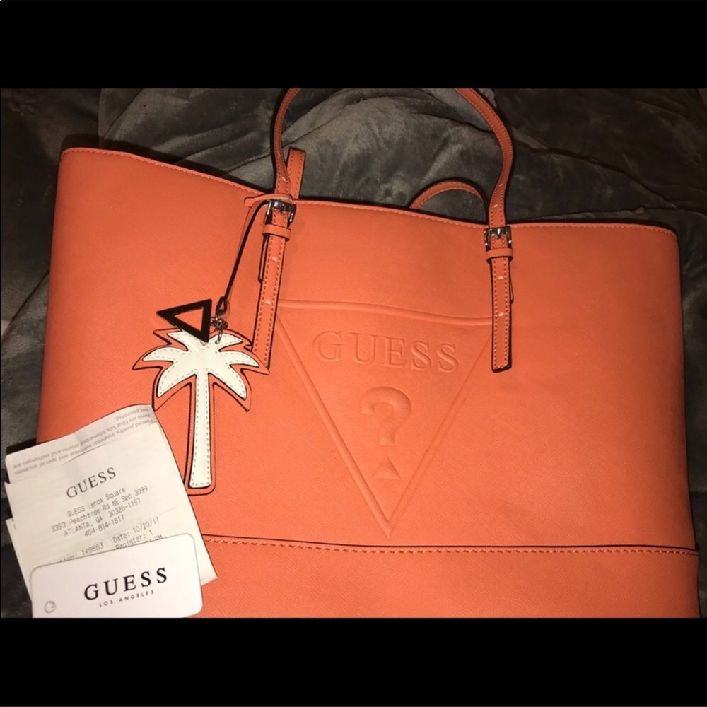 Los Angeles Guess Purse
