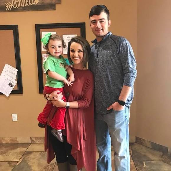 Meet your Posher, Whitney - Picture 1 of 1