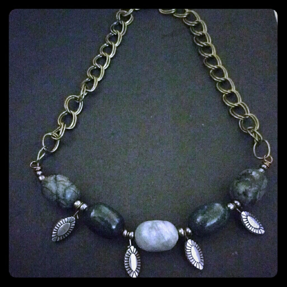 The Gray Scale Choker
