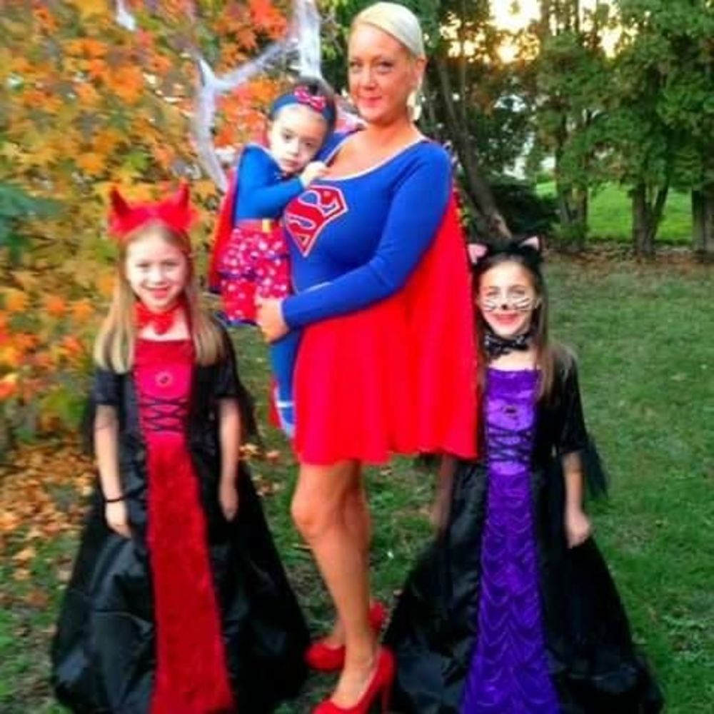 Meet your Posher, Jasmine